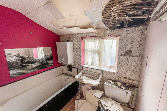 58 Friars Road, East Ham, London, E6 1LL 6