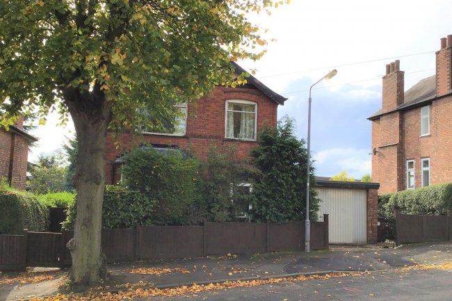 47 Redland Grove, Nottingham, Nottinghamshire NG4 3ET 6