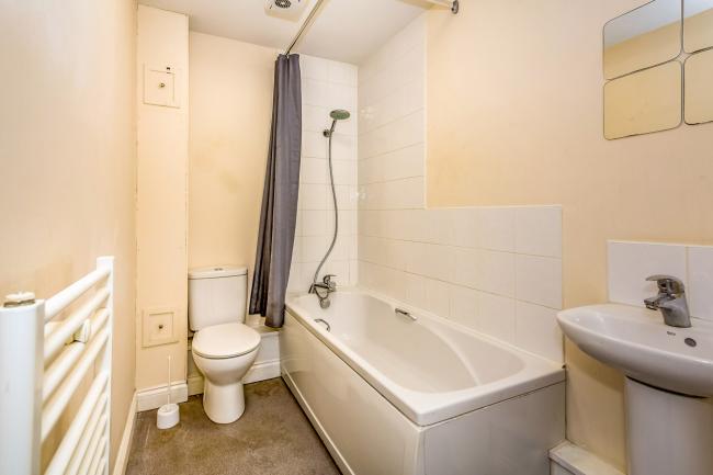 11 Northumberland Court, Blyth, Northumberland NE24 1LD 6