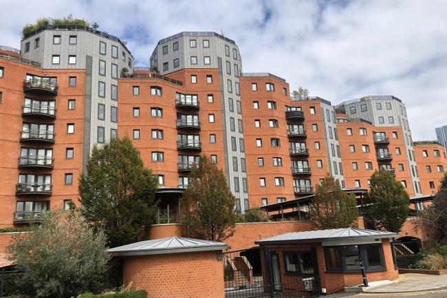 110 New Atlas Wharf, 3 Arnhem Place, Isle of Dogs, London E14 3ST 2