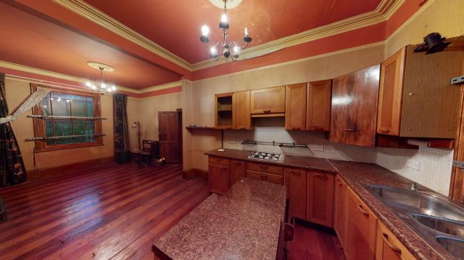 34 Jasmine Grove, London SE20 8JW 7