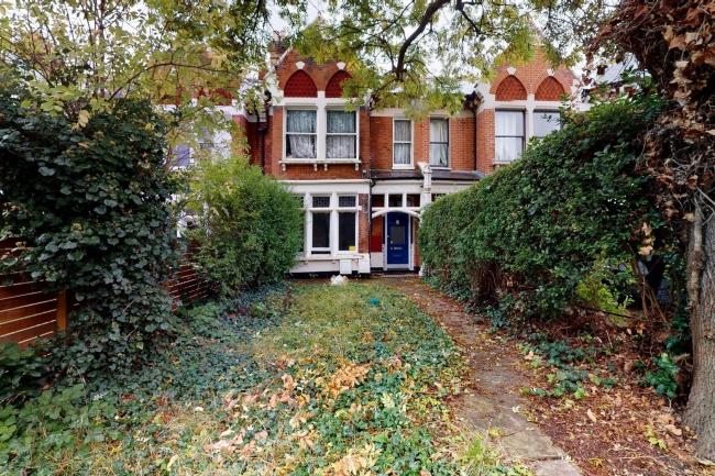 37 Helix Gardens, Brixton, London SW2 2JL
 5