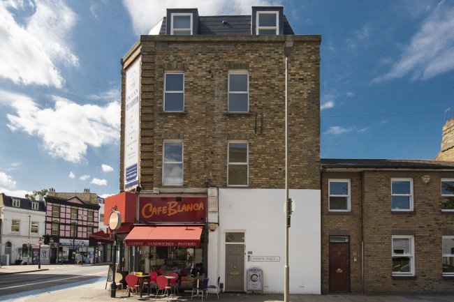 2D Inworth Street, Battersea, London SW11 3EP 3