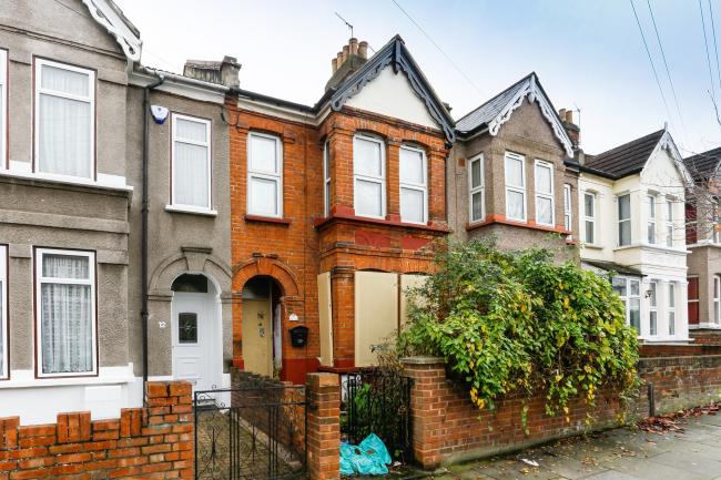 10 Camrose Street, Greenwich, London, SE2 0HZ 2