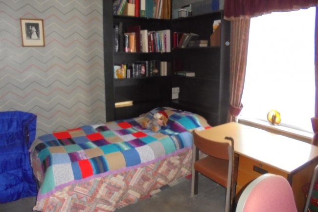 36 Port Vale, Hertford, Hertfordshire SG14 3AB
 1