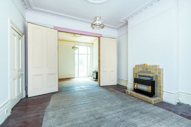 83 Brodrick Road, Wandsworth, London SW17 7DX 
 1
