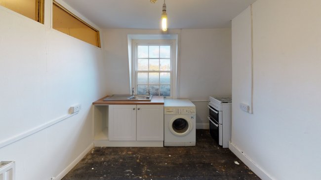 Top Floor Flat, 288 King Street, Hammersmith, London, W6 0SP
 4