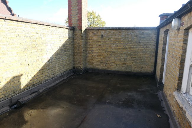 165 Bellenden Road, Peckham, London SE15 4DG
 2