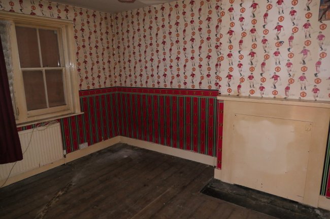 165 Bellenden Road, Peckham, London SE15 4DG
 2