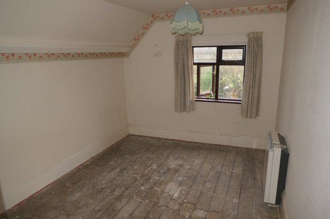 3A Orchard Leigh Villas, Two Dells Lane, Orchard Leigh nr Chesham, HP5 3RD
 7