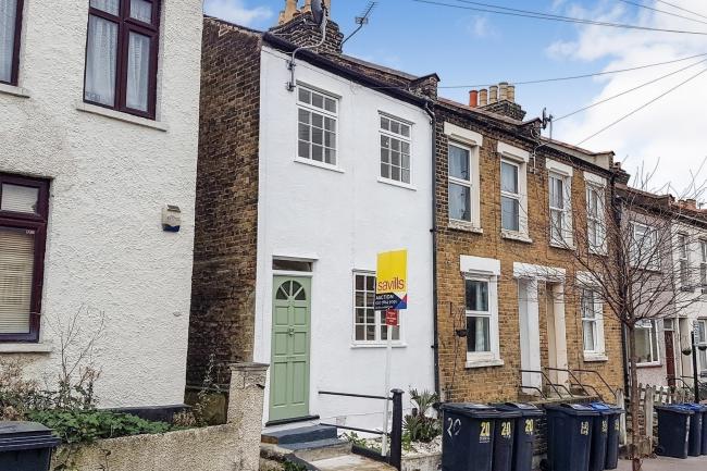 20 Borough Hill, Croydon, Surrey CR0 4LN 6