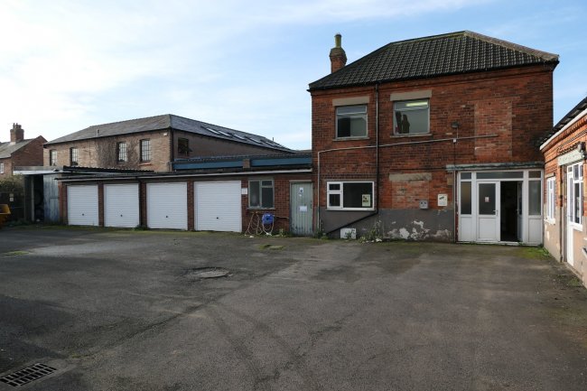 Depot buildings at 5A Grammar School Road South, Brigg, Lincolnshire DN20 8AA
 4