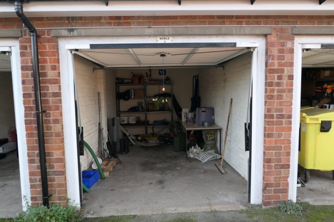 Depot buildings at 5A Grammar School Road South, Brigg, Lincolnshire DN20 8AA
 4
