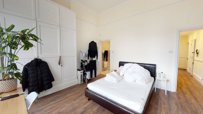 Flat 2, 52 Fellows Road, Belsize Park, London, 
NW3 3LJ 1