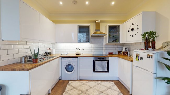 Flat 2, 52 Fellows Road, Belsize Park, London, 
NW3 3LJ 1