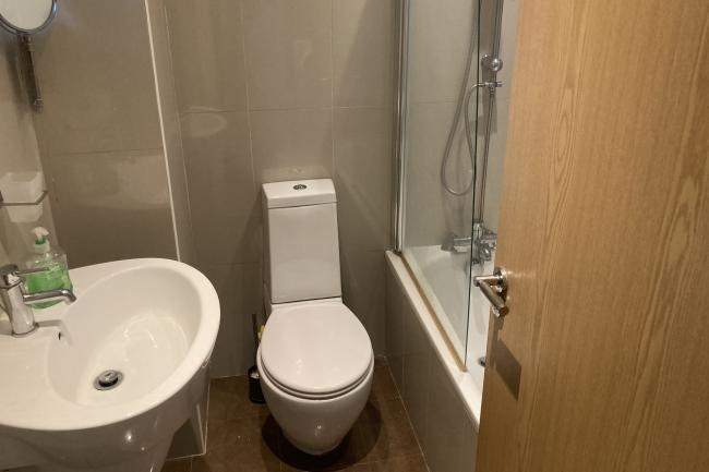 28 Wellesley Court, Maida Vale, London, W9 1RJ
 9