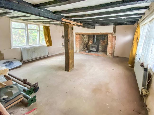 The Thatched Cottage, 18 Duck Street, Little Easton, Dunmow, Essex, CM6 2JG 9