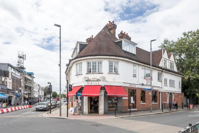 250 Wimbledon Park Road, Southfields, London SW19 6NL
 8