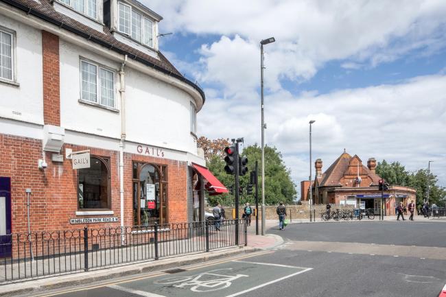 250 Wimbledon Park Road, Southfields, London SW19 6NL
 8