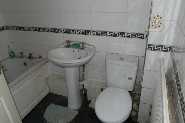 Clencarr House, 1 Firbeck Avenue, Skegness, Lincolnshire PE25 3JY
 5