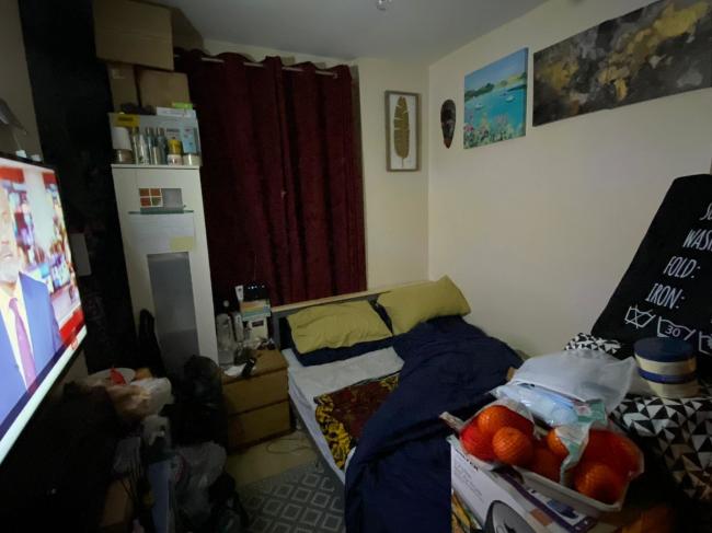 10 Kings Parade, Tottenham, London, N17 6QL 
 3