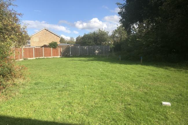 Land adj to 48 Mayne Crest, Chelmsford, Essex CM1 6UB 5