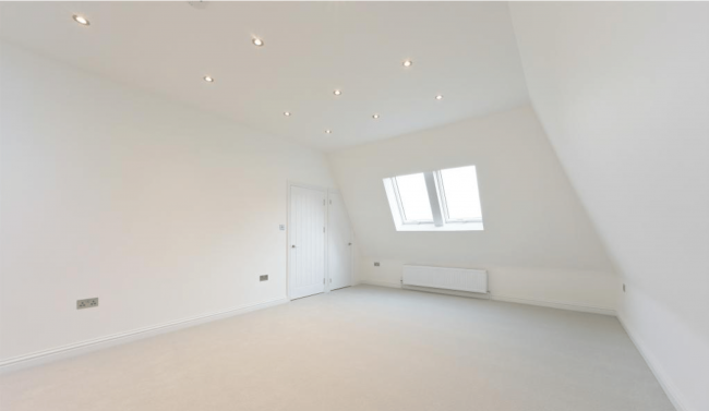 40 Rookwood Avenue, New Malden, KT3 4LY 2