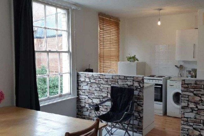 41-43 St Nicholas St, Ipswich, Suffolk IP1 1TW 5