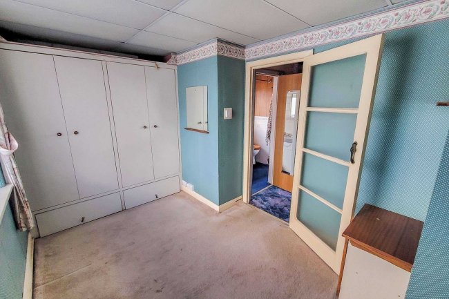 70 Denison Road, Feltham, TW13 4QG 8