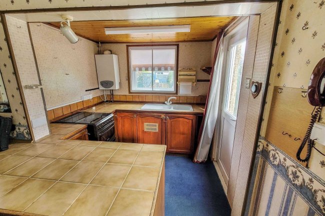 70 Denison Road, Feltham, TW13 4QG 8