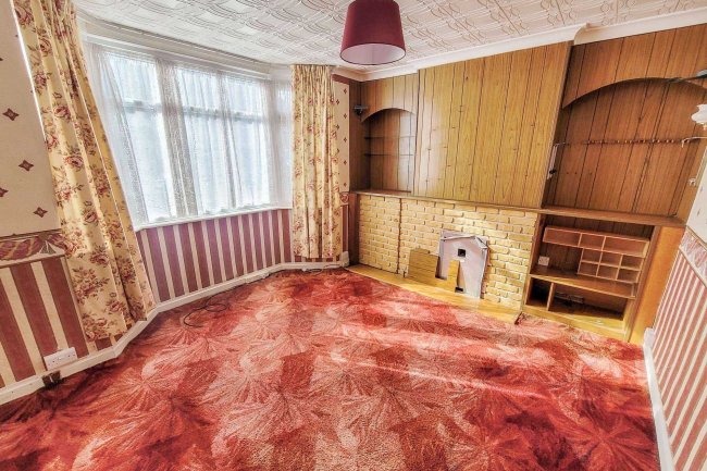 70 Denison Road, Feltham, TW13 4QG 8