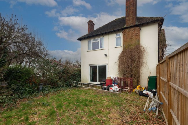 9 Cudas Close & Land adjoining 9 Cudas Close, Epsom KT19 0QF 5