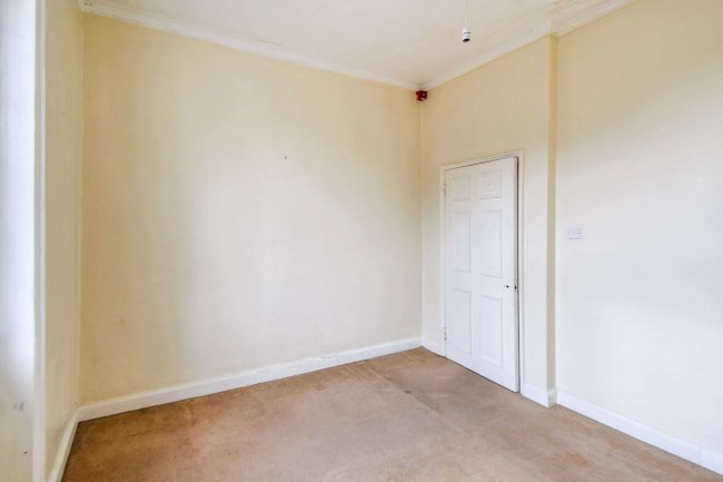 Flat 3, 8 Bridge Street, Worcester, Worcestershire, WR1 3NJ 2