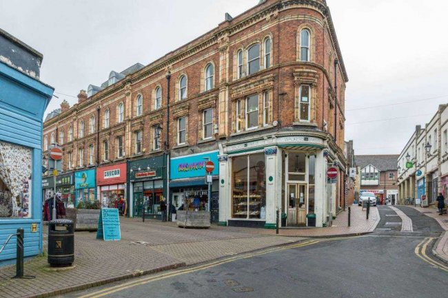 24-32 Kendrick Street, Stroud, GL5 1AA 3