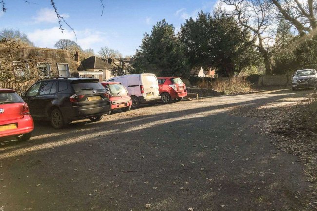 84 High Street, Billingshurst, RH14 9QS 1