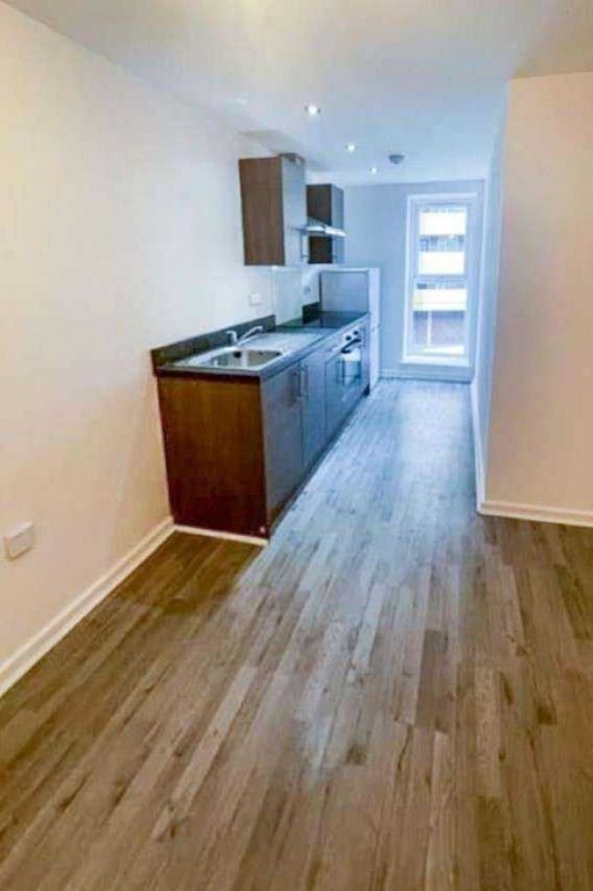 Flat 7, Micklegate House, Horse Fair, Pontefract, WF8 1PD 8