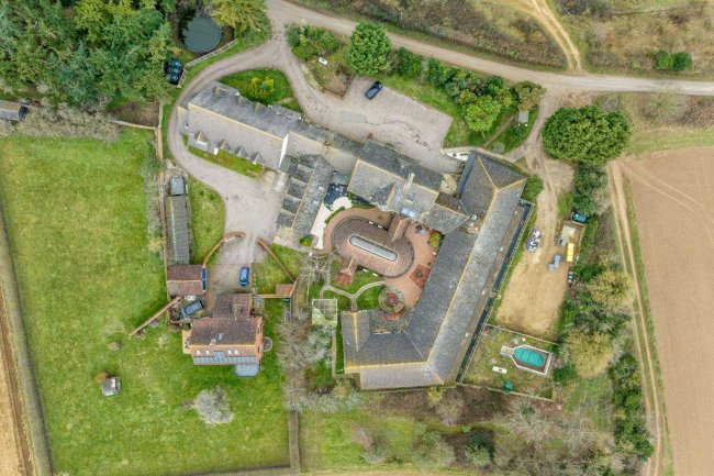 Orwell Nursing Home, Vicarage Lane, Wherstead, Ipswich, IP9 2AE 2