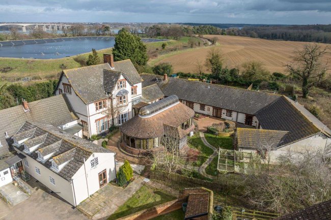 Orwell Nursing Home, Vicarage Lane, Wherstead, Ipswich, IP9 2AE 2