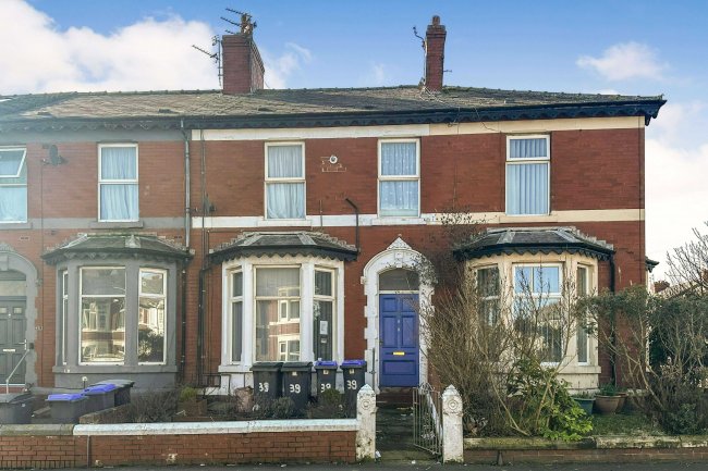 Flat 1, 39 Sherbourne Road, Blackpool, Lancashire, FY1 2PJ 9
