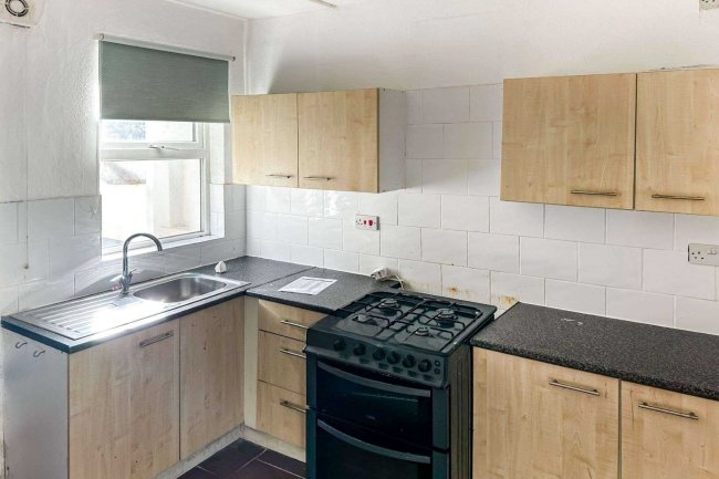 Flat 1, 39 Sherbourne Road, Blackpool, Lancashire, FY1 2PJ 9