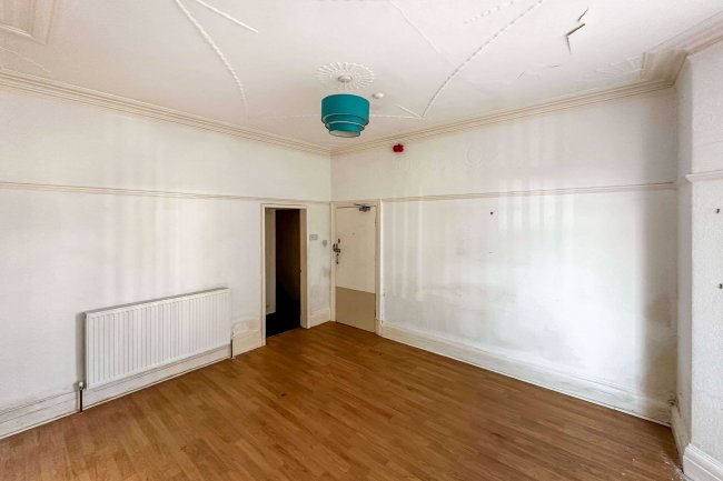 Flat 1, 39 Sherbourne Road, Blackpool, Lancashire, FY1 2PJ 9