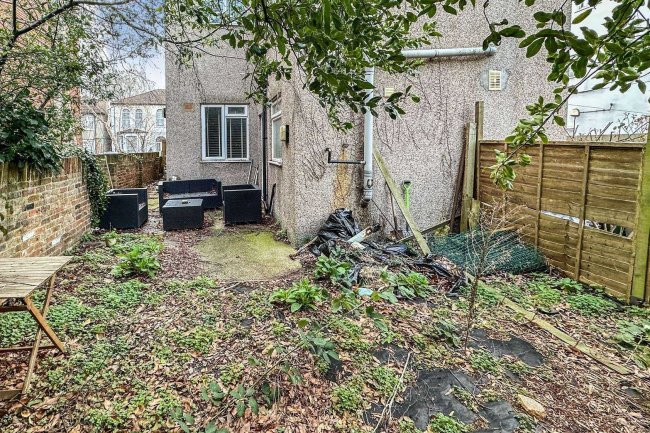 17A Campbell Road, Croydon, CR0 2SQ 2