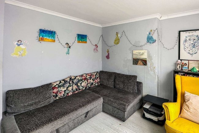 17A Campbell Road, Croydon, CR0 2SQ 2