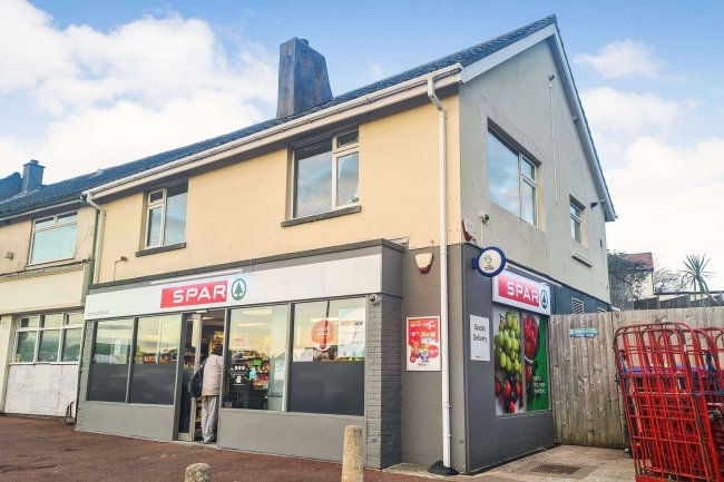 First Floor Flat, 119b Dartmouth Road, Paignton, Devon, TQ4 6NF 2