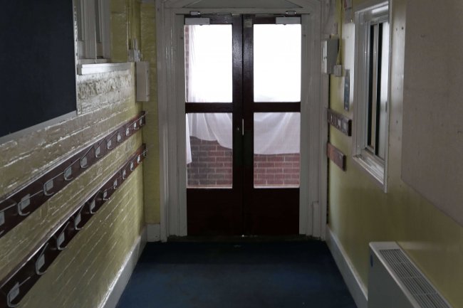 Former St Peter's School, Windmill Street, Royal Tunbridge Wells, Kent, TN2 4UU 2