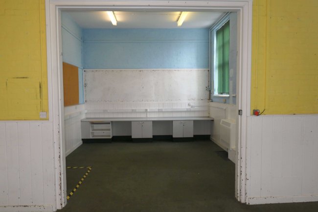 Former St Peter's School, Windmill Street, Royal Tunbridge Wells, Kent, TN2 4UU 2