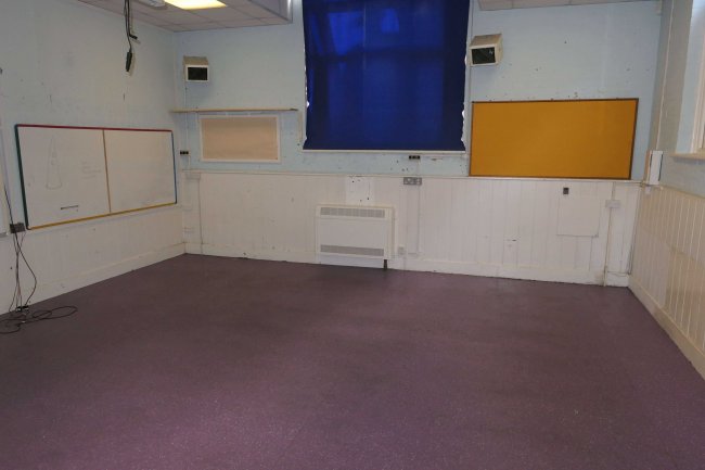 Former St Peter's School, Windmill Street, Royal Tunbridge Wells, Kent, TN2 4UU 2