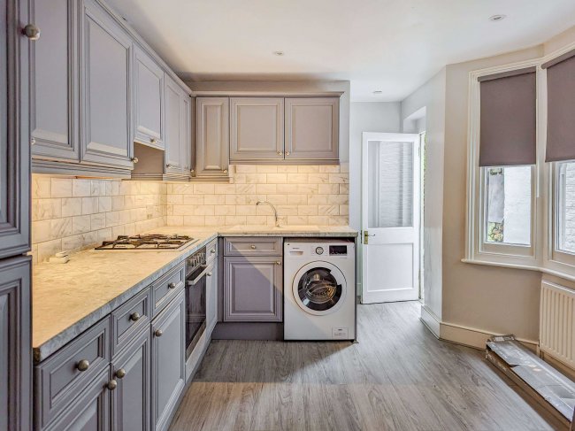 39 Lowden Road, Herne Hill, London, SE24 0BJ 5