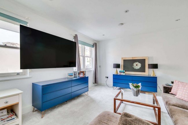 71 Tonsley Hill, Wandsworth, London, SW18 1BW 4