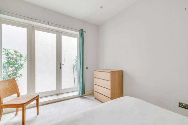 71 Tonsley Hill, Wandsworth, London, SW18 1BW 4